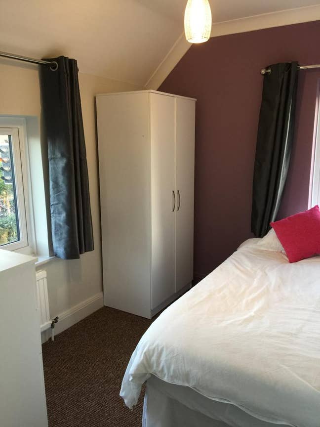 Single Room &pound;415 available 1st July all bills incl Main Photo