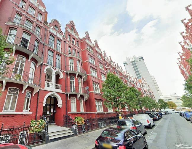 Exclusive Location-2 Impressive Rooms in Hyde Park Main Photo