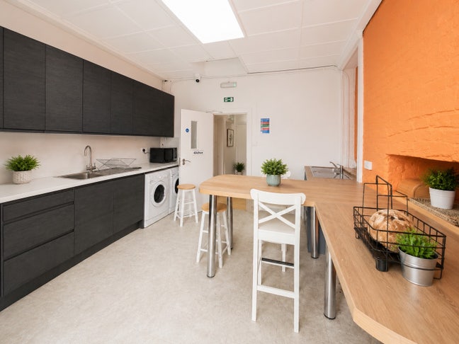 Double and twin rooms in Cristal Palace  Main Photo