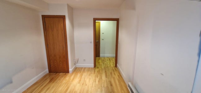 Ensuite room available  Main Photo