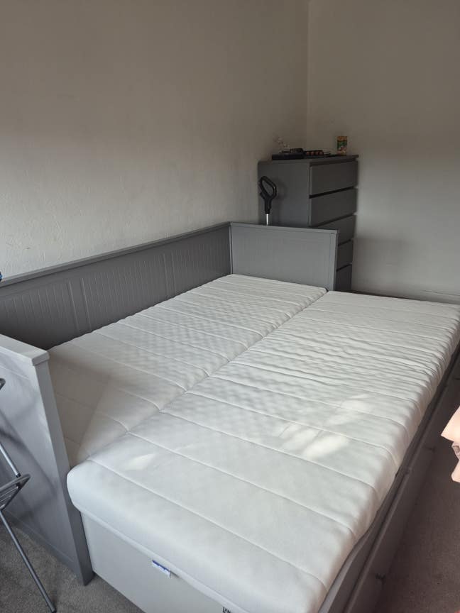 Full Furnished Double room available  Main Photo