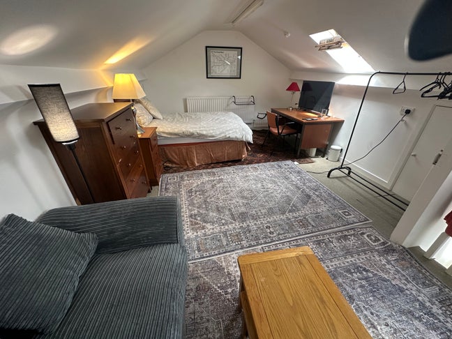 Central Lisburn Double Room Main Photo