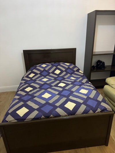 Room to rent close to city centre Main Photo