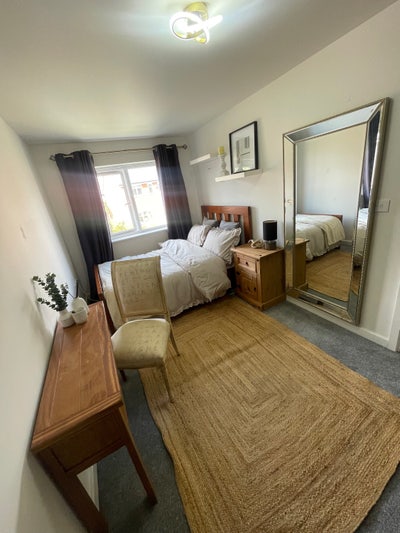 Double room in new build house - &pound;550 Main Photo