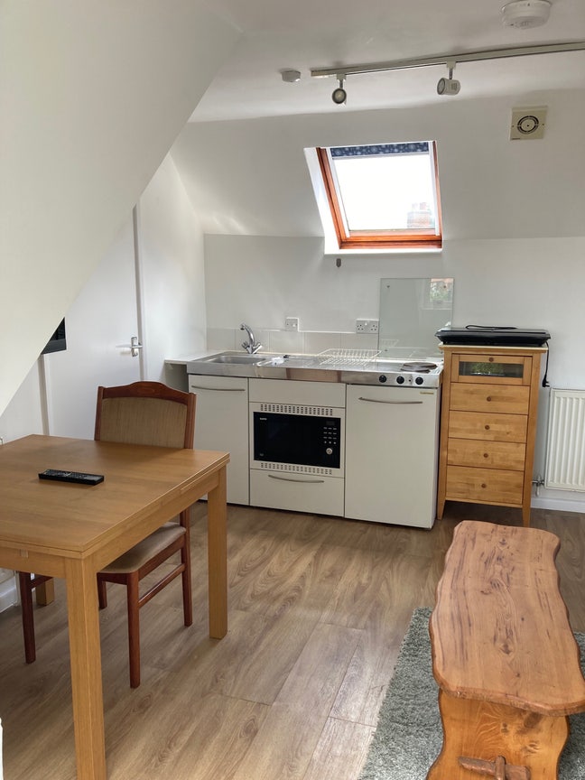 Studio flat Main Photo