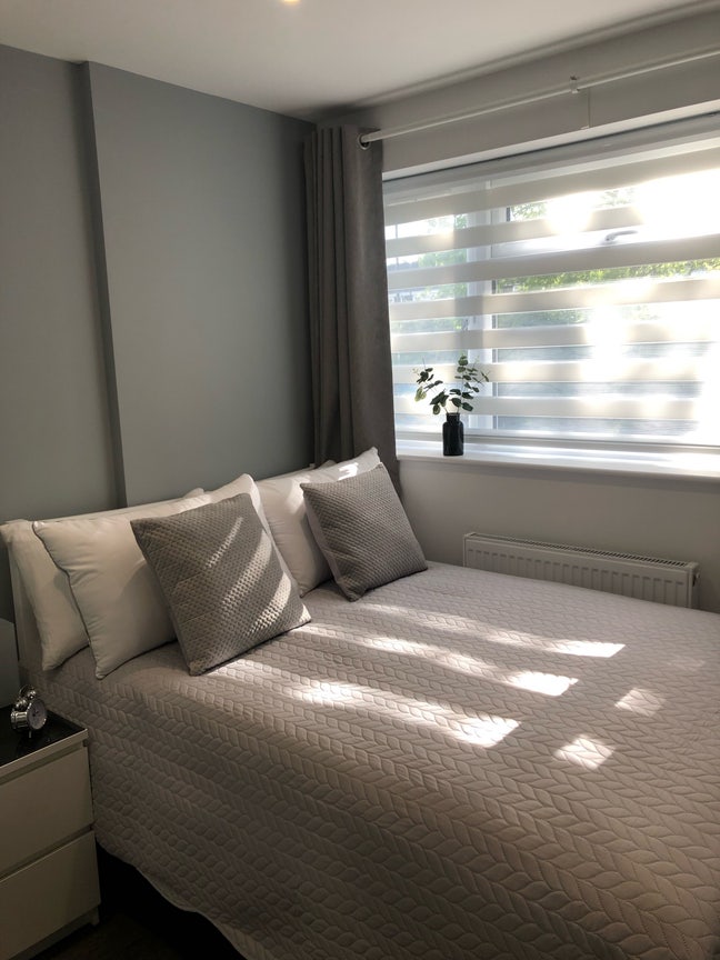 Small Double En-suite | No Deposit | Bills Inc Main Photo