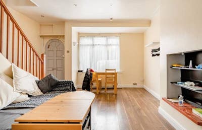 A bright and spacious double room close Streatham Main Photo