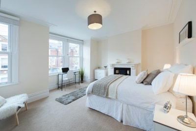 Double Bedroom  - Clapham Junction Main Photo