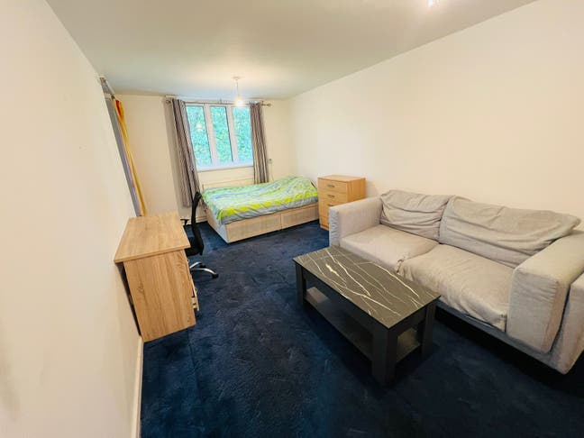 Large N Bedroom Flat 5 Minutes from Kings St Panc Main Photo