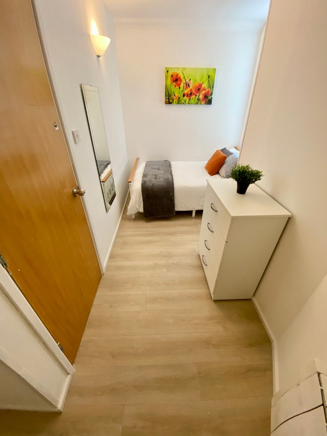 Cozy room - female flatmates Main Photo