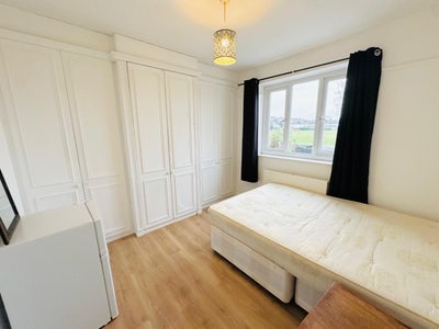     Beautiful Doubles in Friendly House Share SW16 Main Photo