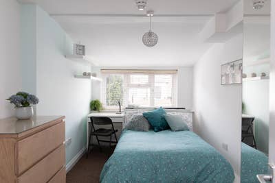  Lovely Cosy Ground Floor Double+ Free Parking 🚘 Main Photo