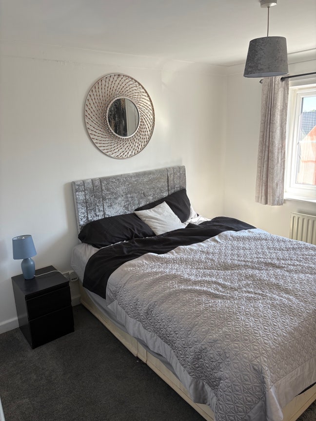 Room for rent Main Photo