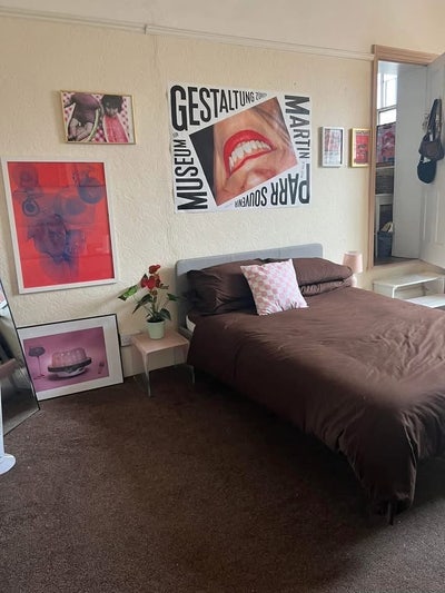 Room on edge of De Beauvoir | Flat with 2 girls Main Photo