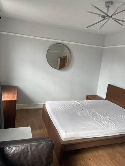 ✨Beautiful 1 Bed Flat|Private Entrance|&pound;1500 (N9)  Main Photo
