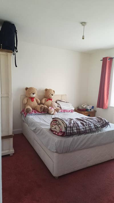 Double Room available for rent- Fully Furnished Main Photo