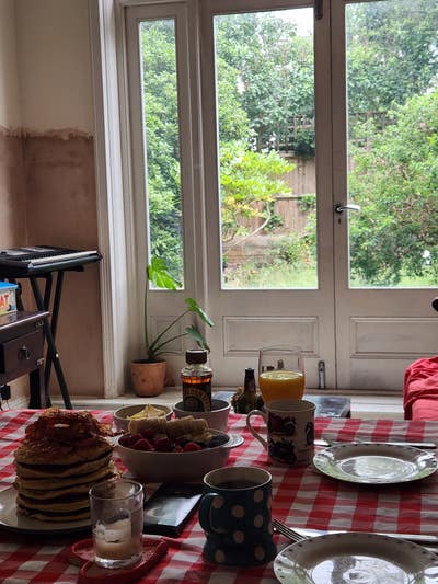 3 Rooms in Beatiful Garden near Streatham Hill Main Photo