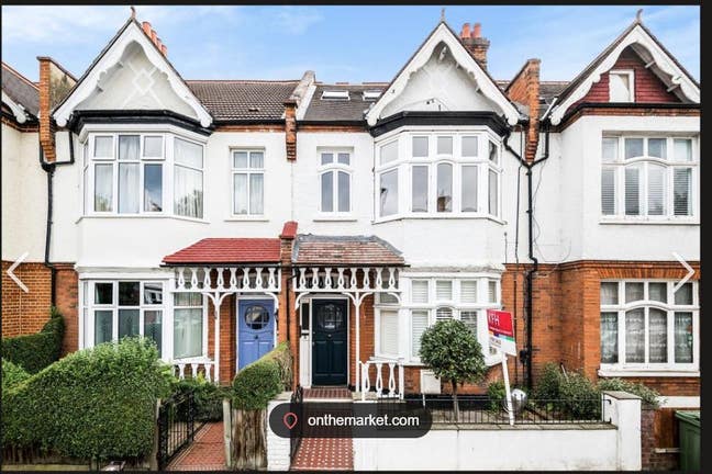 Double room  available from 1st Aug Main Photo