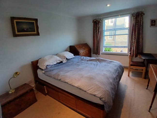 Lush Double Room with Garden View Parsons Green Main Photo