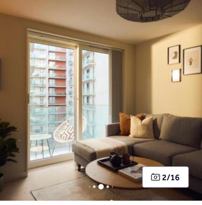 One bedroom in a two bedroom flat Main Photo