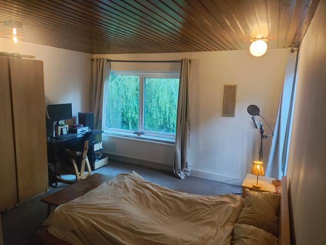 2 rooms available secluded house with large garden Main Photo