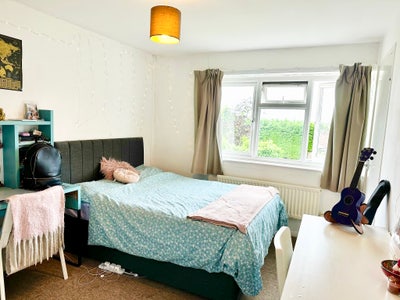 Double bedroom close to Southmead Hospital Main Photo
