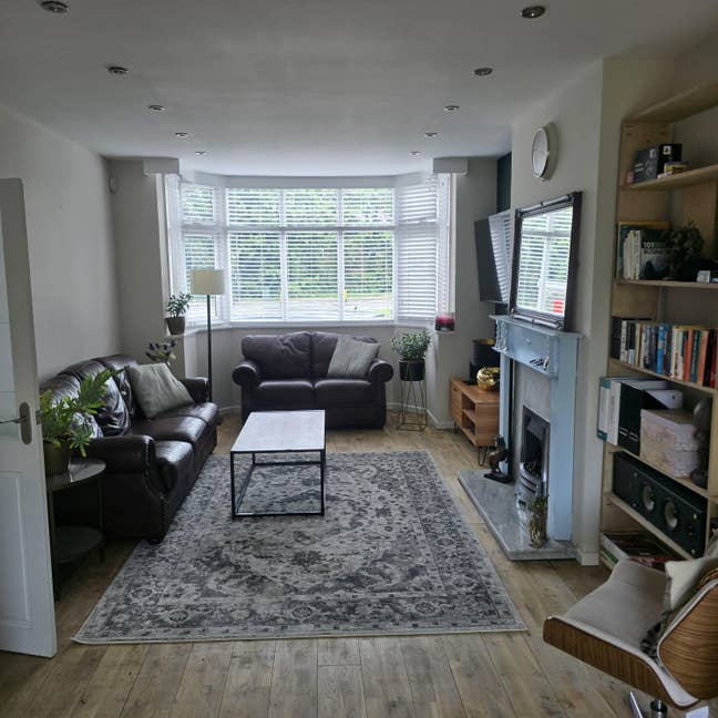 Home from from home. Main Photo