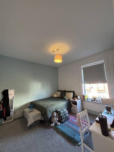 Spacious Room M6 | &pound;600 Inc| Near Tesco & Bus Stop Main Photo