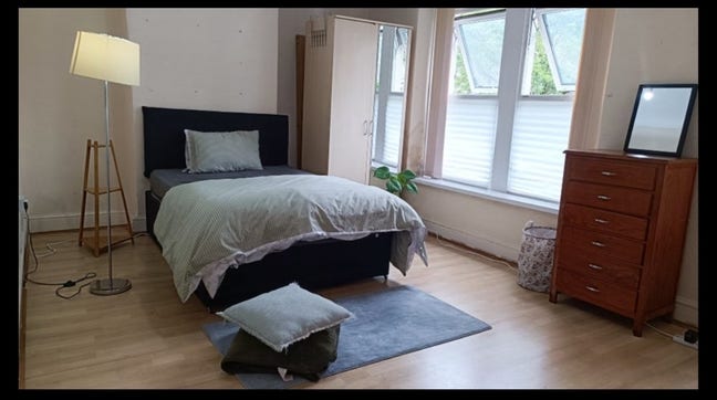 A big and a smaller room is looking for you:) Main Photo