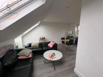 Double room available at KT3  Main Photo
