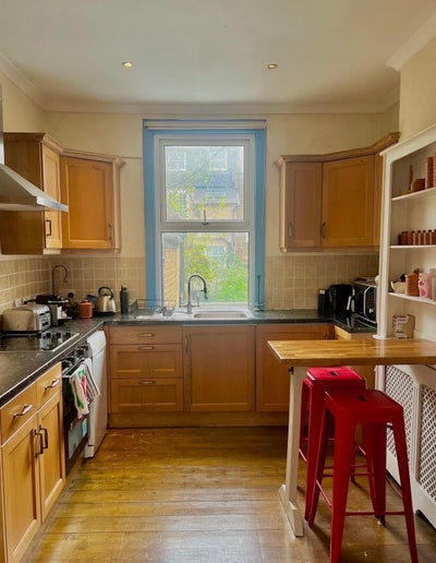 Double Room in Fulham SW6 available Main Photo