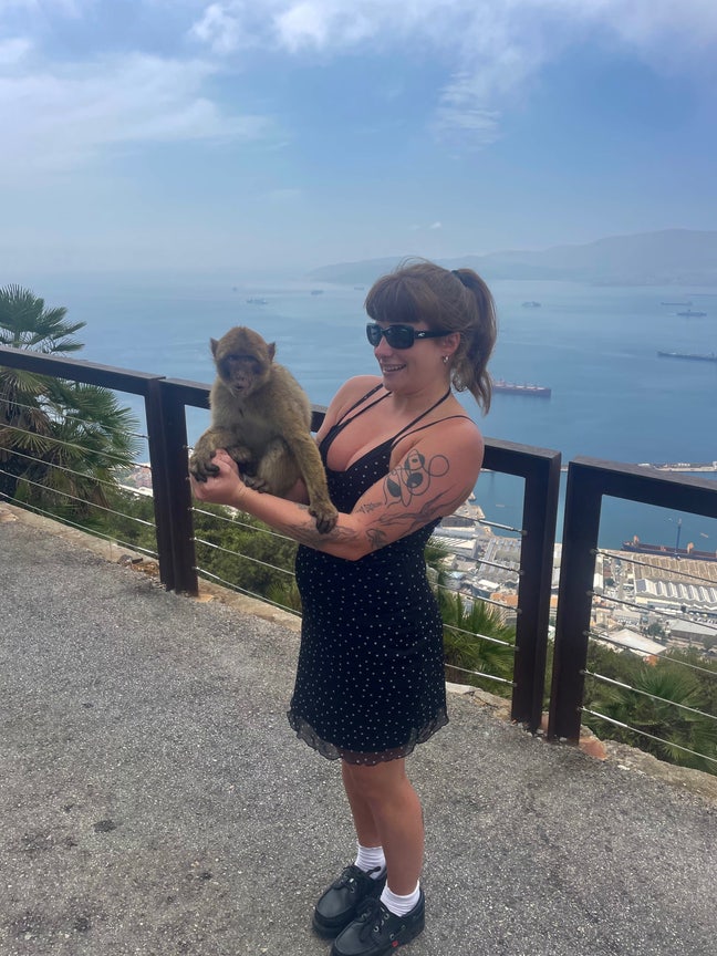 Looking for a double room in east!  Main Photo