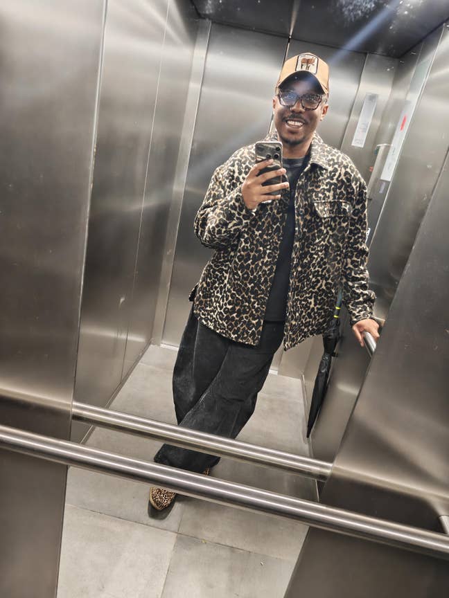 Friendly, respectful East London professional   Main Photo