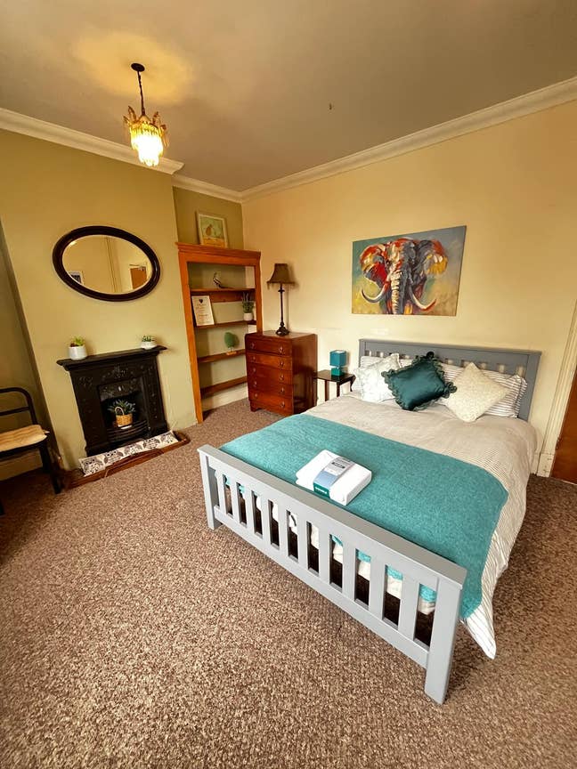 Super spacious room Available - All Bills Inc Main Photo