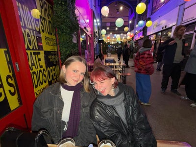 2 friends looking for rooms in South London! Main Photo