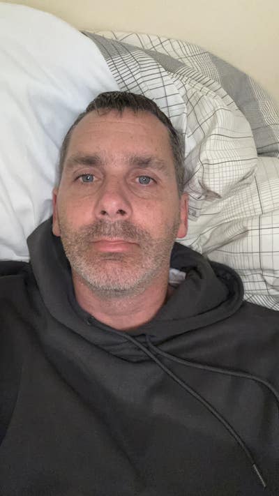 44 year old Male seeks a double room Main Photo