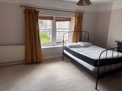 Room available Totterdown  Main Photo