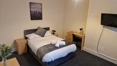 🌟Fully Furnished Double Rooms-Available Now Main Photo