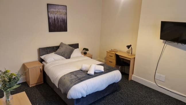 🌟Fully Furnished Double Rooms-Available Now Main Photo
