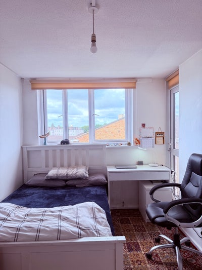 Double Room Near Tower Bridge Main Photo