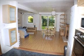 2 rooms in shared PhD house friendly neighbourhood Main Photo