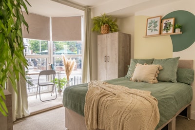 City Centre Double Ensuite Room Main Photo