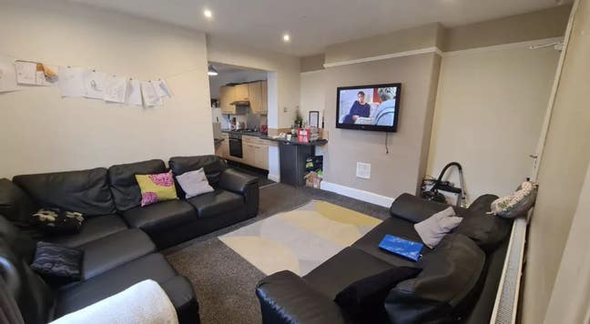 Rooms in Headingley, Bills inc! - July 26 Main Photo