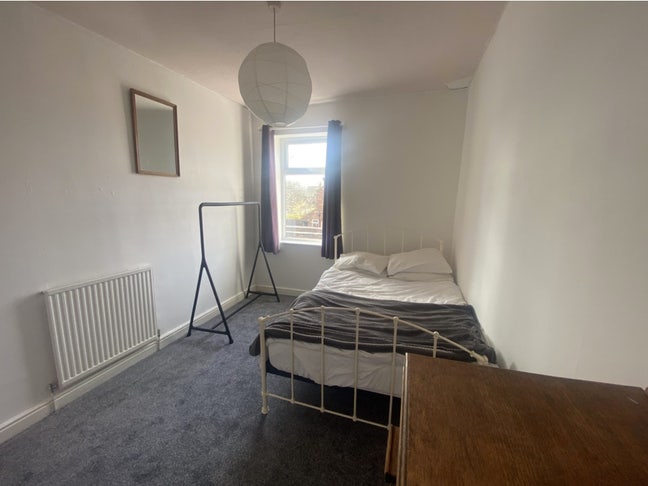 Double Room Available in 2 BD Levenshulme House  Main Photo