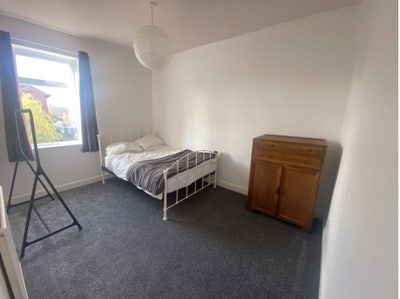 Double Room Available in 2 BD Levenshulme House  Main Photo
