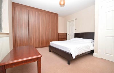 Double Room in Shared House - Ilford Main Photo