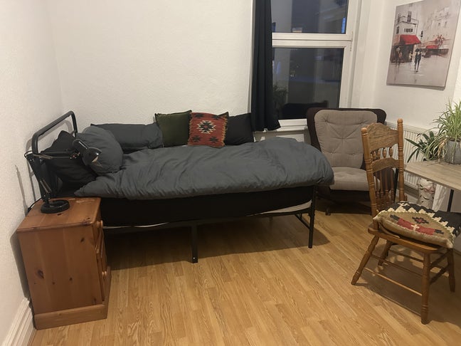 Large double bedroom - Calm home :)  Main Photo