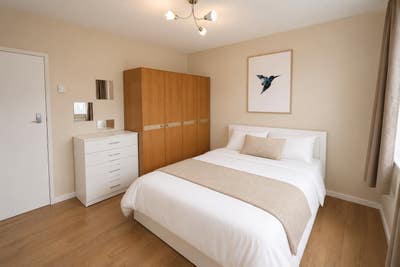 Big Room in 3-Bed Flat | 7mins to Finchley Road 🚇 Main Photo