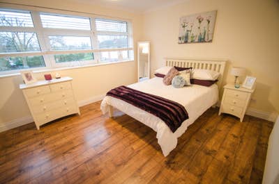 ✨ Spacious Rooms, short walk to town & station Main Photo