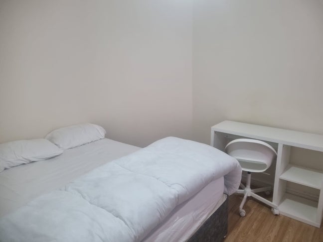3Single Rooms Near Gravelly Hill Station From &pound;490 Main Photo